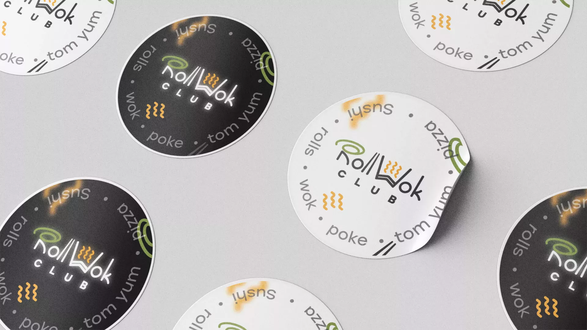 Разработка наклеек для суши-бара «Roll Wok Club» в Пионерском